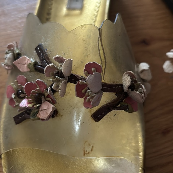 PRADA CHERRY BLOSSOM FLOWER SANDALS - Picture 3 of 10